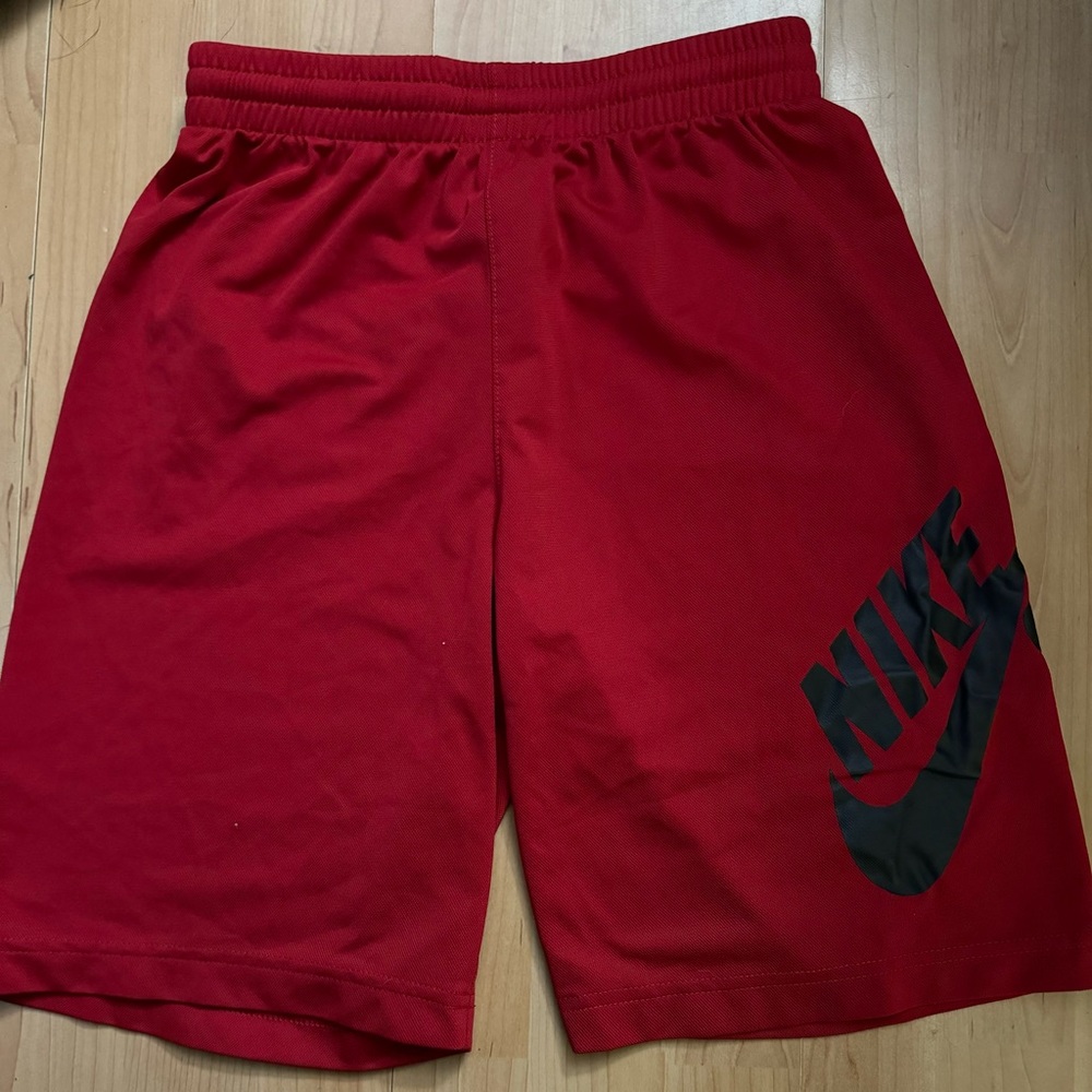 Nike shorts boys